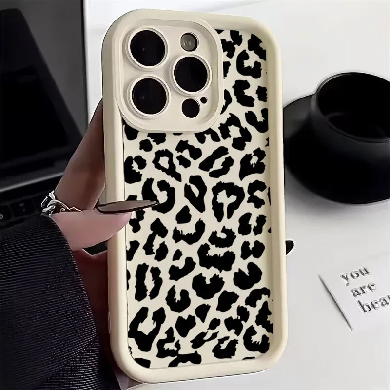 Кейс за iPhone — леопардов принт, силикон
